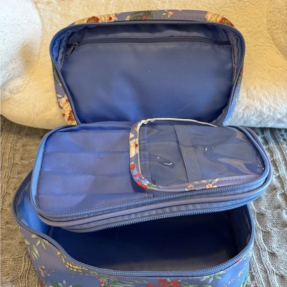 Yumi Kim Floral Makeup Train Case - Picture 9 of 13